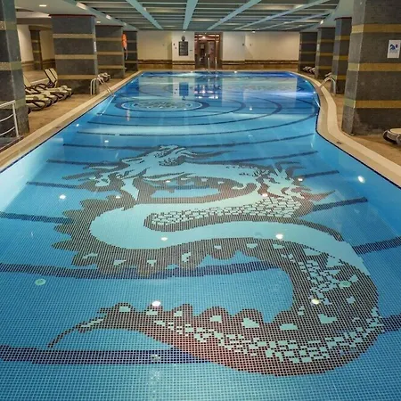 Üdülőközpont Royal Dragon