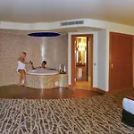 Royal Dragon Resort 5*