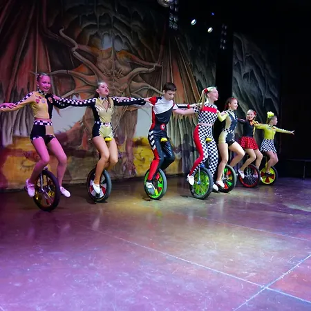 Royal Dragon Ośrodek wypoczynkowy 5*