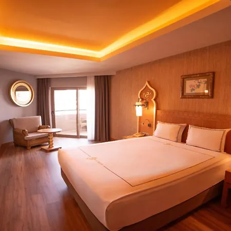 Ośrodek wypoczynkowy Royal Dragon 5*