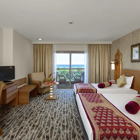 Royal Dragon 5* Side