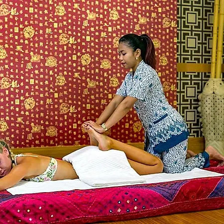 Royal Dragon Resort 5*
