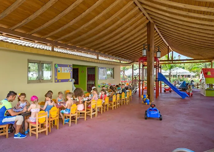 Ośrodek wypoczynkowy Royal Dragon Side