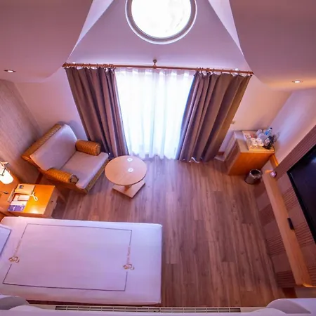 Royal Dragon Resort 5*