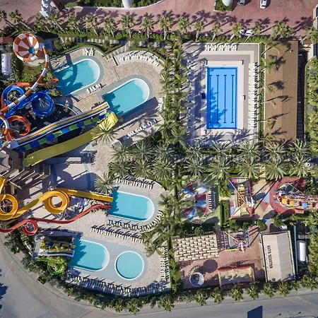 Royal Dragon Resort 5*